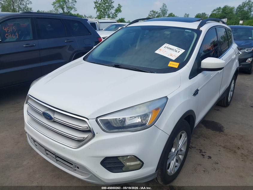 VIN 1FMCU0GD9JUB61771 2018 FORD ESCAPE SE