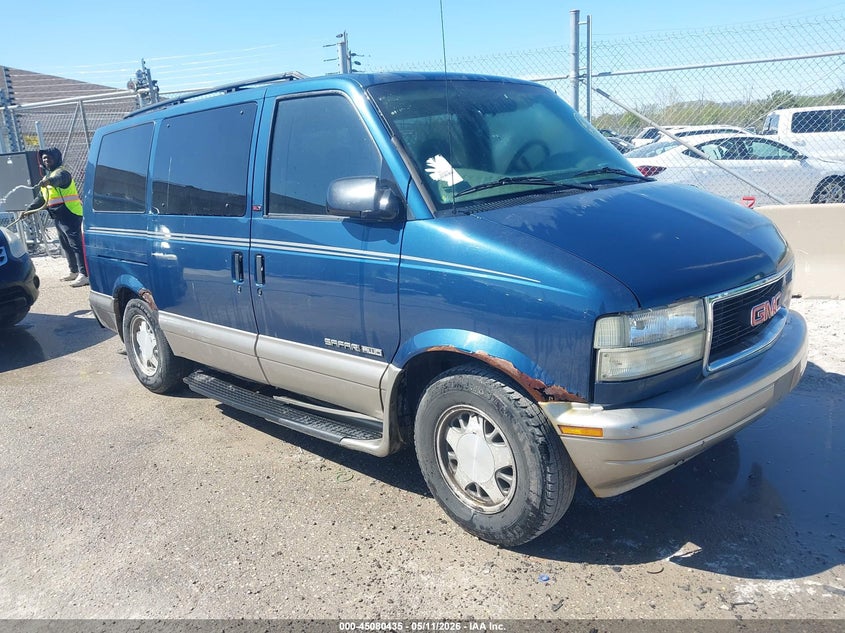 2002 GMC Safari Sle