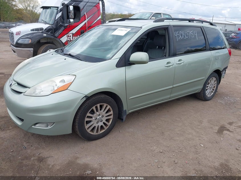 2010 Toyota Sienna Xle 5TDYK4CC5AS320729 photo 1