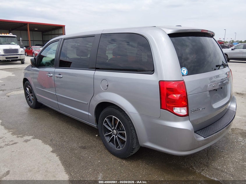 2015 Dodge Grand Caravan - widok 3