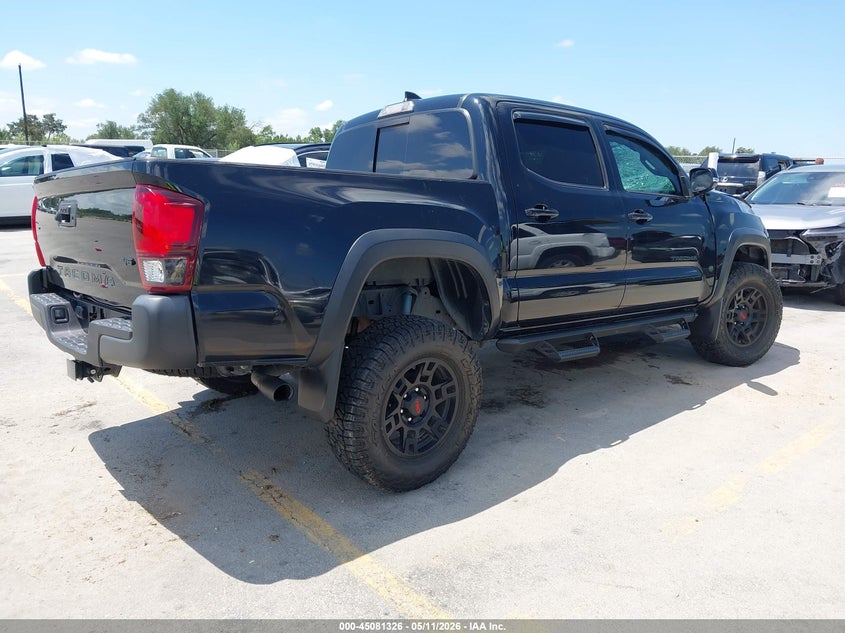 2019 TOYOTA TACOMA auction photo 4
