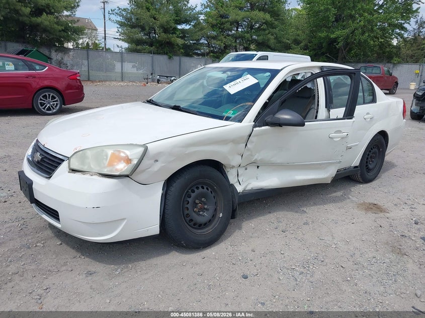 2008 CHEVROLET MALIBU CLASSIC auction photo 2