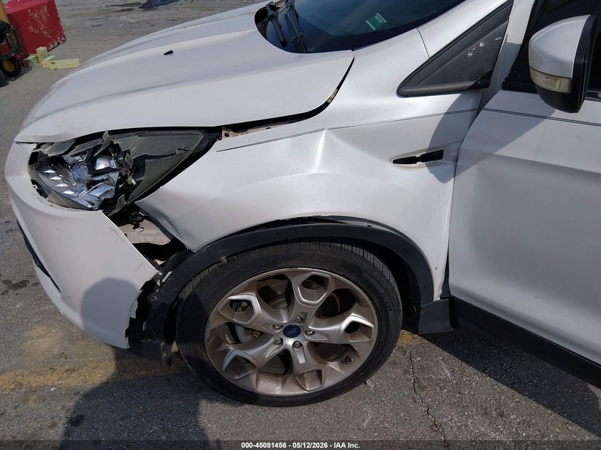 2013 FORD ESCAPE auction photo 6