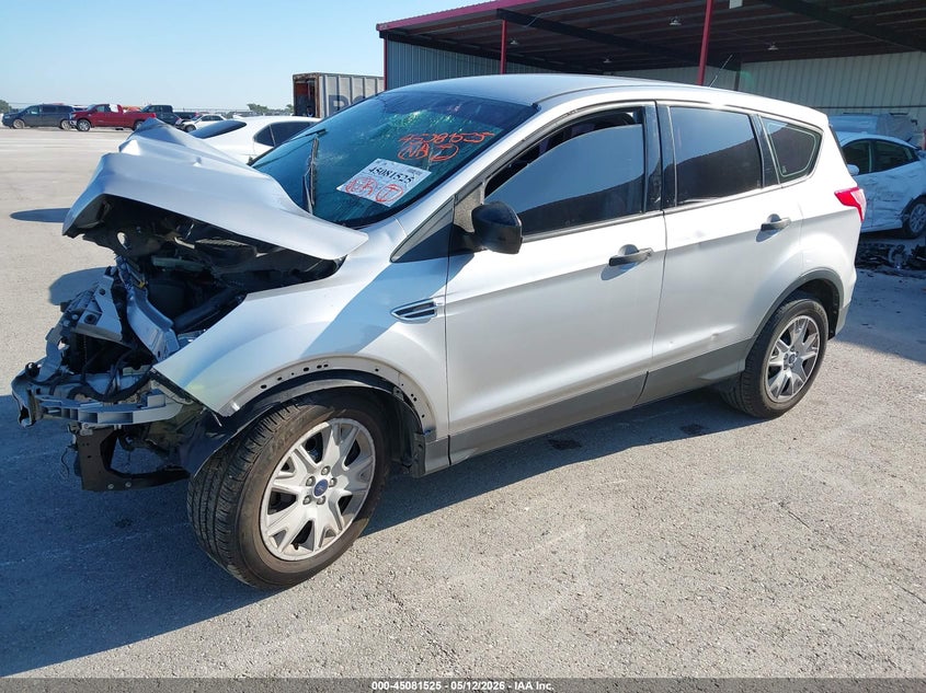Vin: 1fmcu0f71gua38695, lot: 45579088, ford escape s 20162