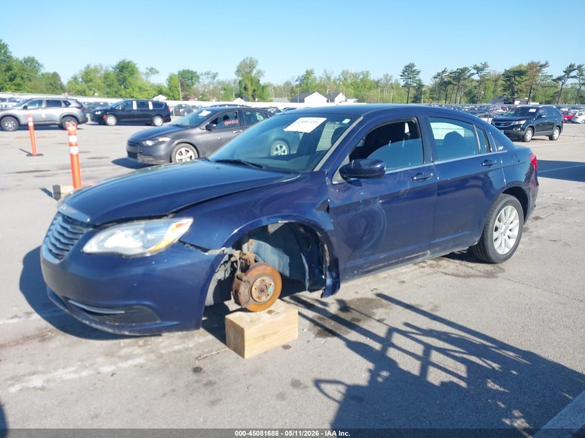 2013 Chrysler 200 Touring 1C3CCBBB9DN601774 photo 1