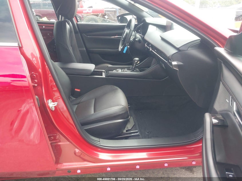 2025 MAZDA MAZDA3 2.5L I-4 DI, DOHC, V(VIN: JM1BPBNY7S1780901