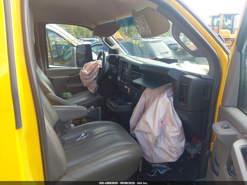 2018 GMC SAVANA CUTAWAY auction photo 6
