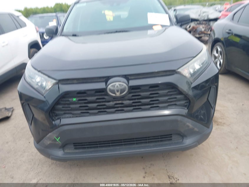VIN 2T3H1RFV3KC007810 2019 TOYOTA RAV4 LE