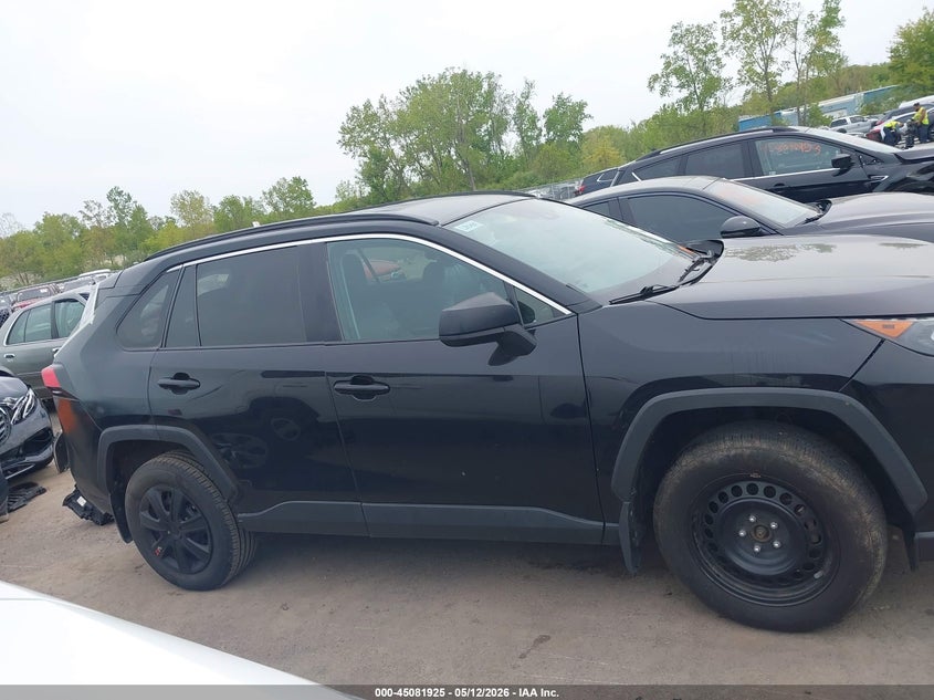 VIN 2T3H1RFV3KC007810 2019 TOYOTA RAV4 LE