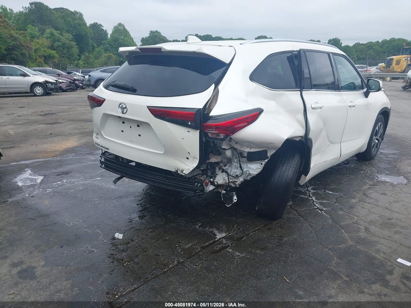 TOYOTA HIGHLANDER - zdjęcie 4