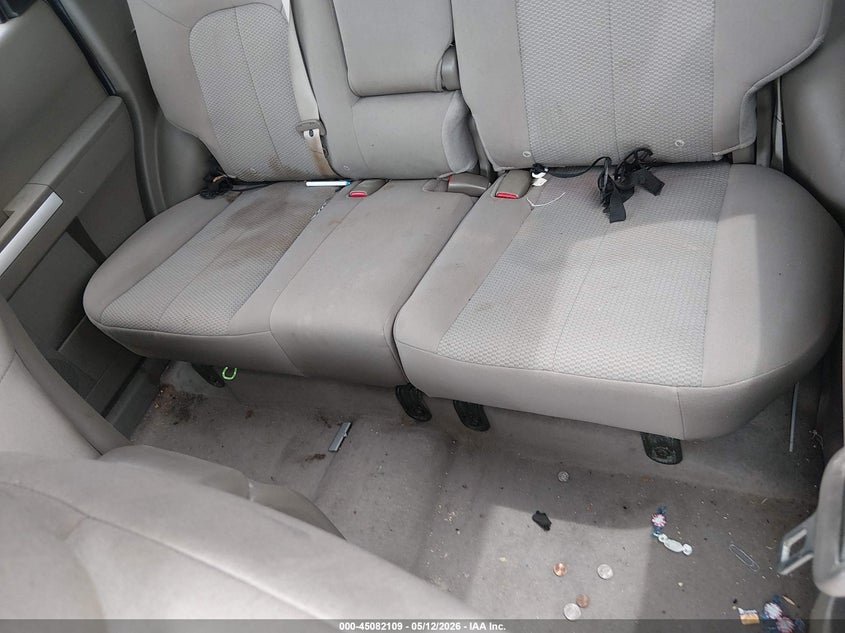 2007 MITSUBISHI ENDEAVOR auction photo 8
