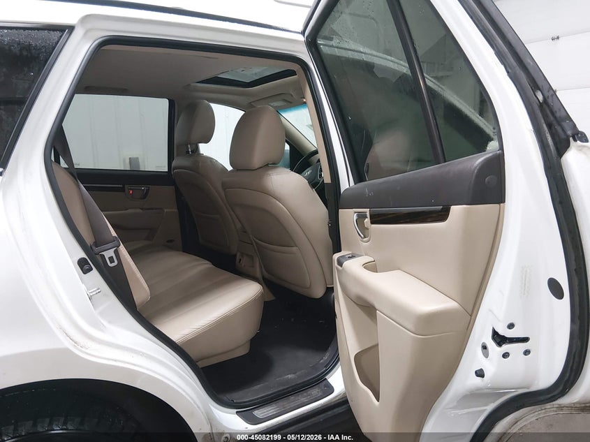 2011 HYUNDAI SANTA FE auction photo 8