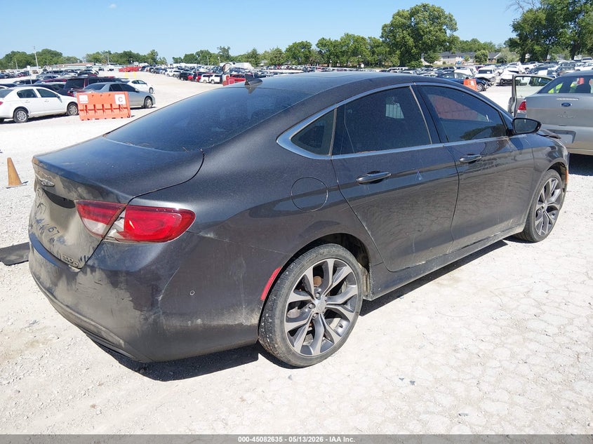 2015 CHRYSLER 200 auction photo 4