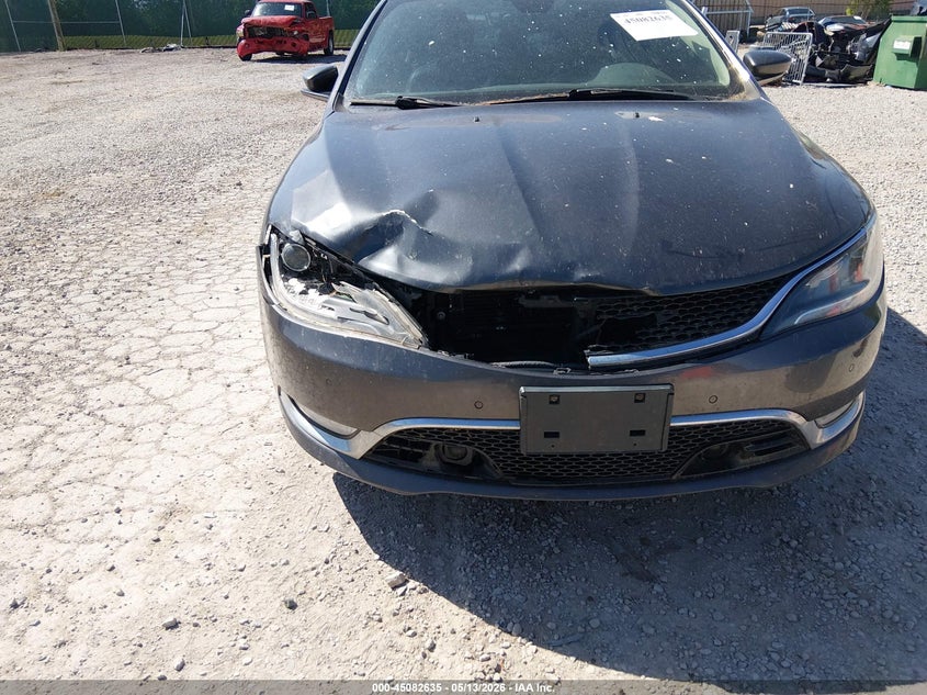 2015 CHRYSLER 200 auction photo 6