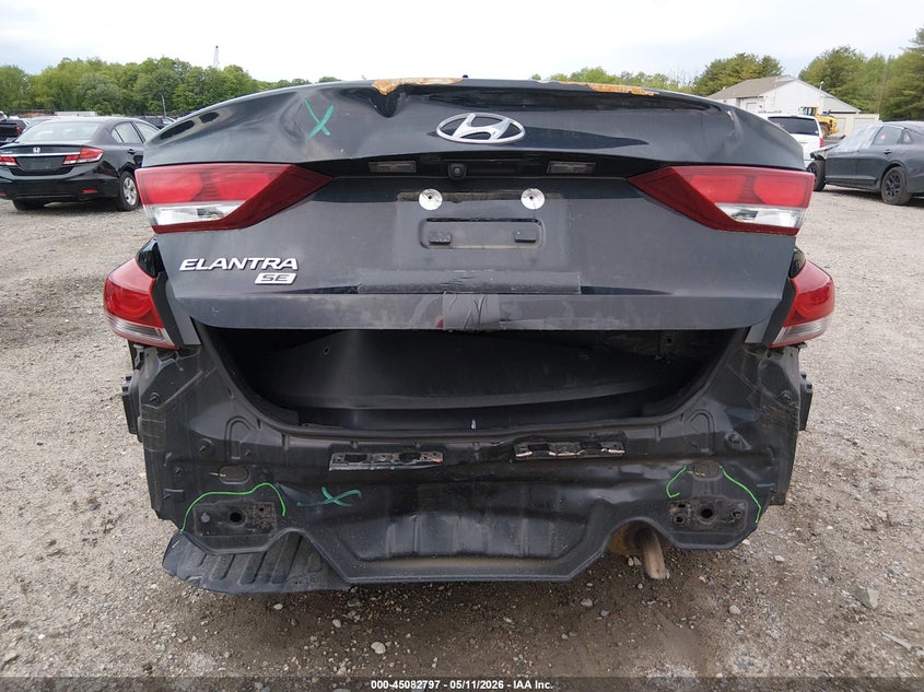 2018 HYUNDAI ELANTRA auction photo 6