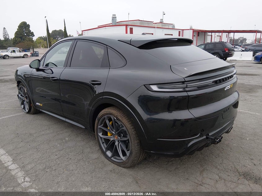 2026 PORSCHE CAYENNE COUPE auction photo 3