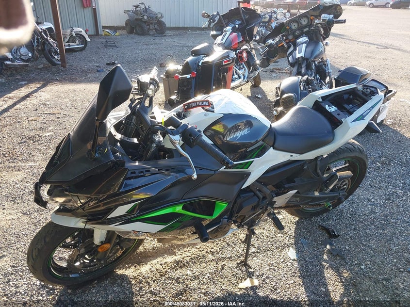2022 Kawasaki Ex650 N VIN: ML5EXEN16NDA76108 Lot: 45083031