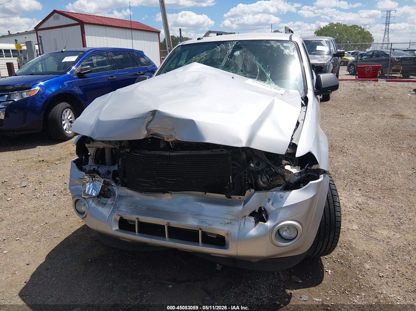 1FMCU0D78CKC63091 2012 Ford Escape 2.5 Xlt silver