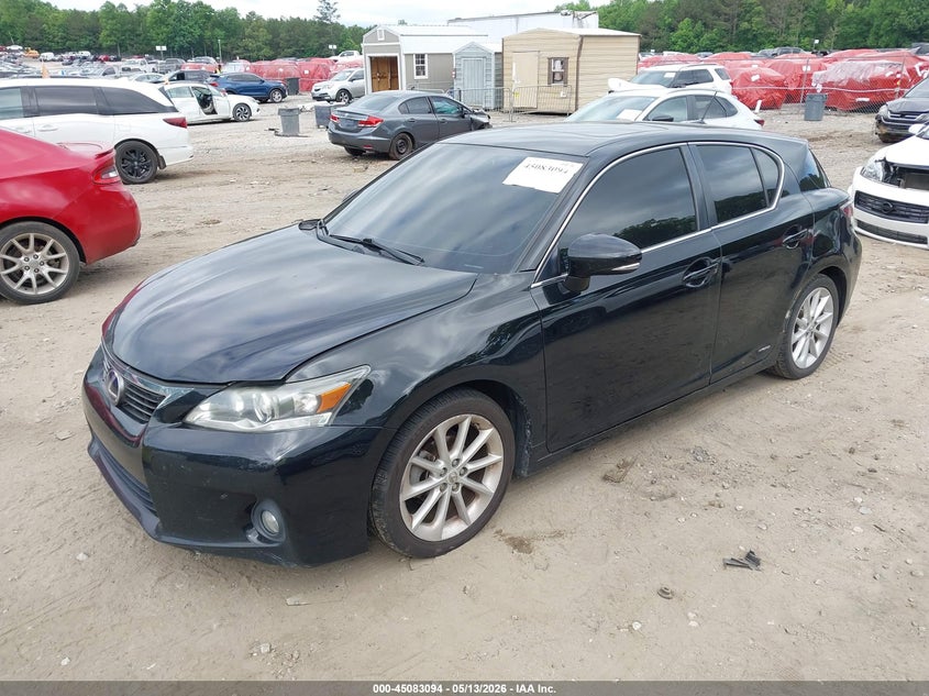 Vin: jthkd5bh7d2164836, lot: 45580657, lexus ct 200h 20132