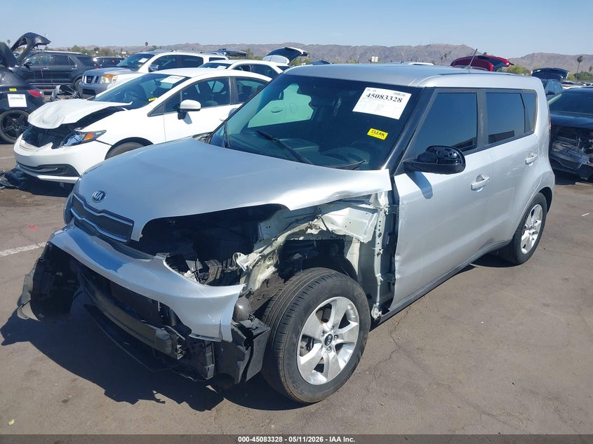2019 KIA SOUL auction photo 2