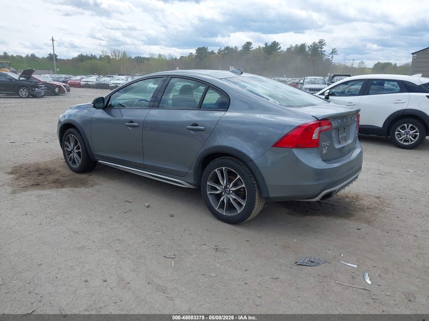 2016 VOLVO S60 CROSS COUNTRY auction photo 3