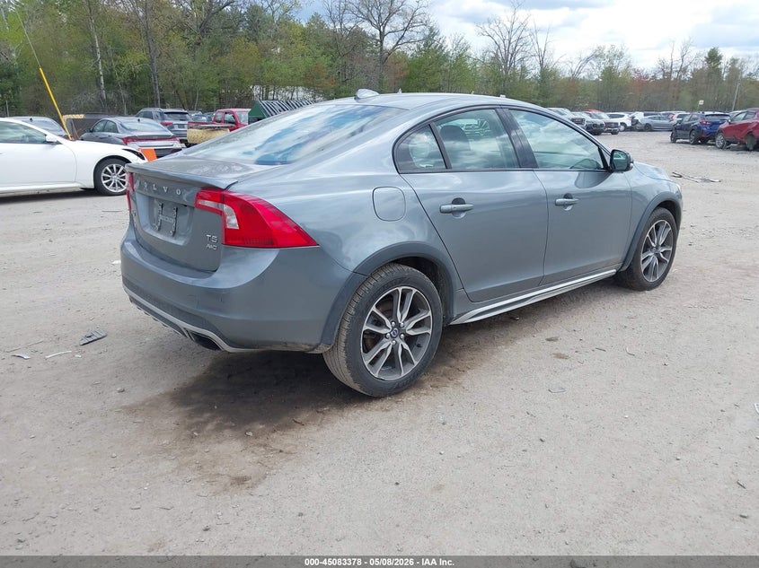 2016 VOLVO S60 CROSS COUNTRY auction photo 4