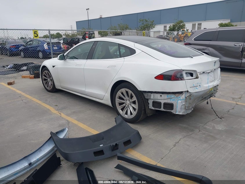 Vin: 5yjsa1e14hf183526, lot: 45581217, tesla model s 60/75 20173