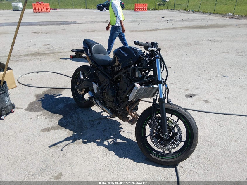 2025 Kawasaki Ex650