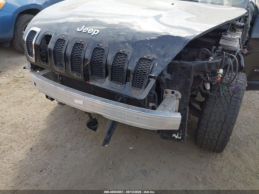 2014 JEEP CHEROKEE auction photo 6