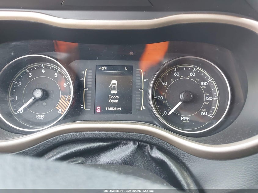 2014 JEEP CHEROKEE auction photo 7