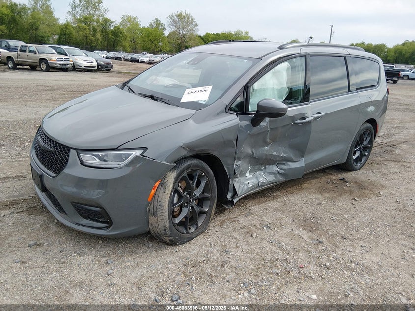 Vin: 2c4rc3bg0pr528079, lot: 45581468, chrysler pacifica touring l awd 20232
