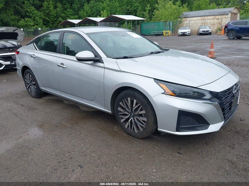 NISSAN ALTIMA SV FWD 2023