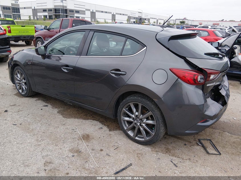 Vin: 3mzbn1l37jm165772, lot: 45581522, mazda mazda3 touring 20183