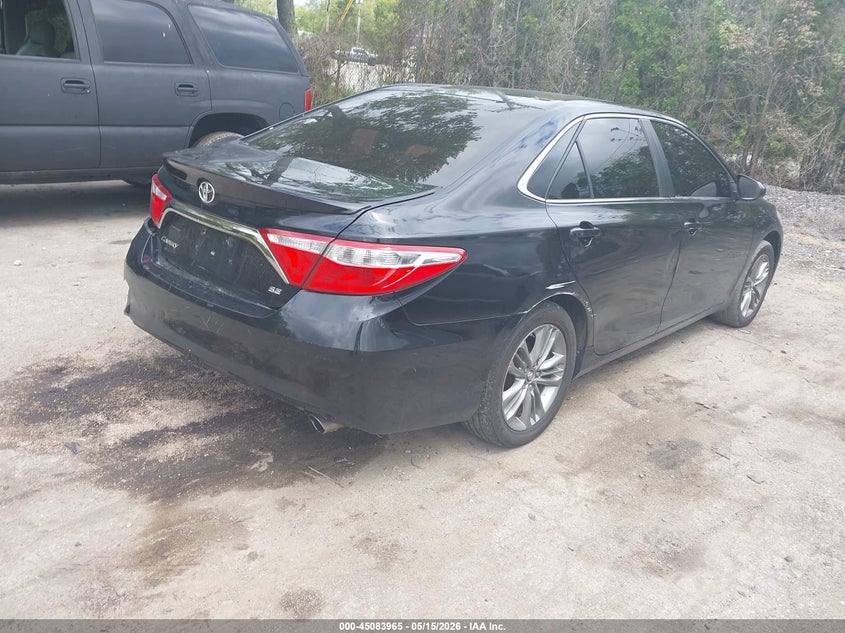 2015 TOYOTA CAMRY auction photo 4