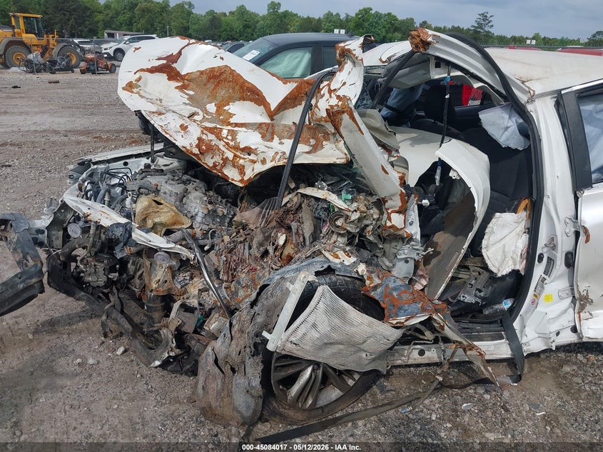 2017 TOYOTA CAMRY auction photo 6