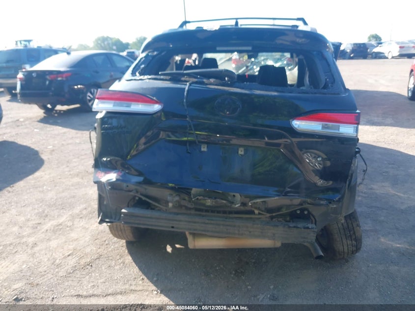 2025 TOYOTA COROLLA CROSS HYBRID auction photo 6