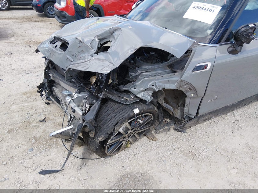 2022 Mini Clubman Cooper S VIN: WMWXJ1C01N2P93444 Lot: 45084101