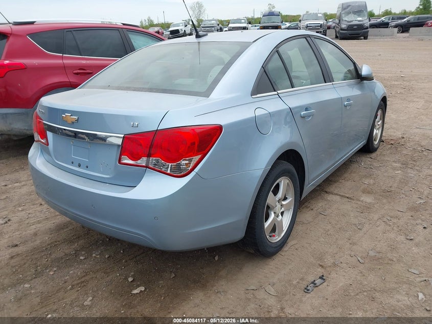 2011 CHEVROLET CRUZE auction photo 4