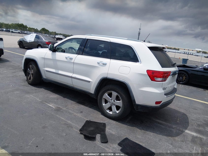 Vin: 1j4rr5gg9bc580695, lot: 45581800, jeep grand cherokee limited 20113