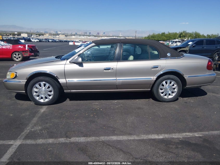 2001 Lincoln Continental VIN: 1LNHM97V81Y720223 Lot: 45084432