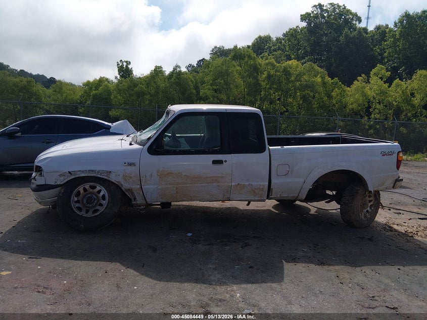 2001 Mazda B3000 Ds/Se VIN: 4F4YR16V01TM25274 Lot: 45084449