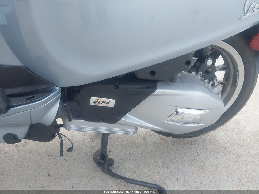 2022 Vespa Primavera/Sprint 150 VIN: ZAPM818G8N5907105 Lot: 45084540