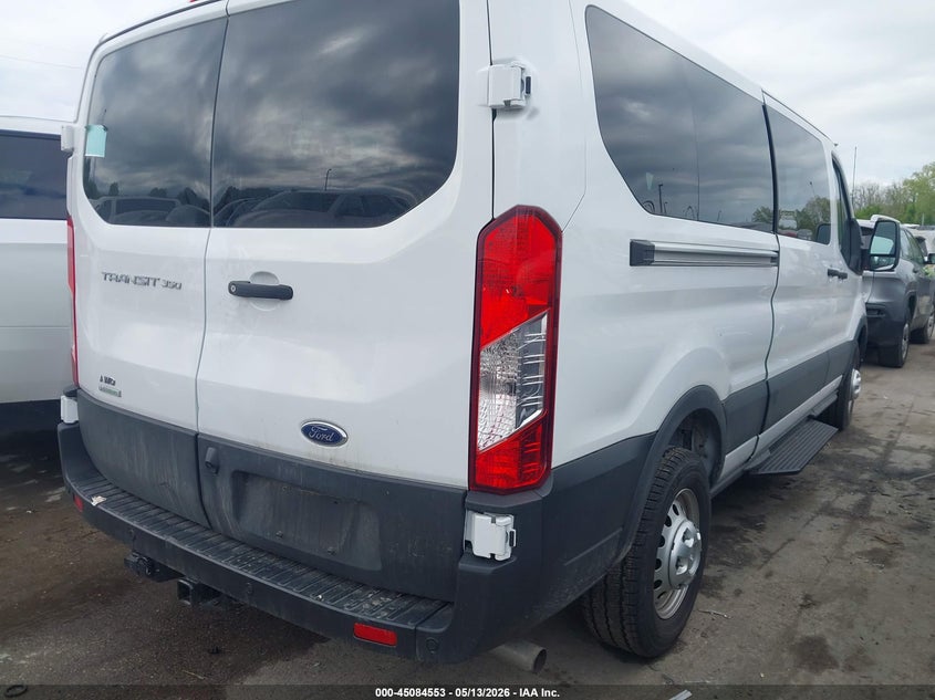 2025 FORD TRANSIT-350 PASSENGER VAN auction photo 4