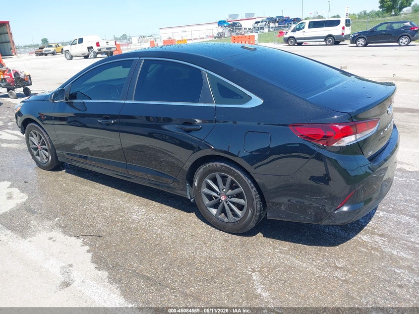 2018 HYUNDAI SONATA auction photo 3