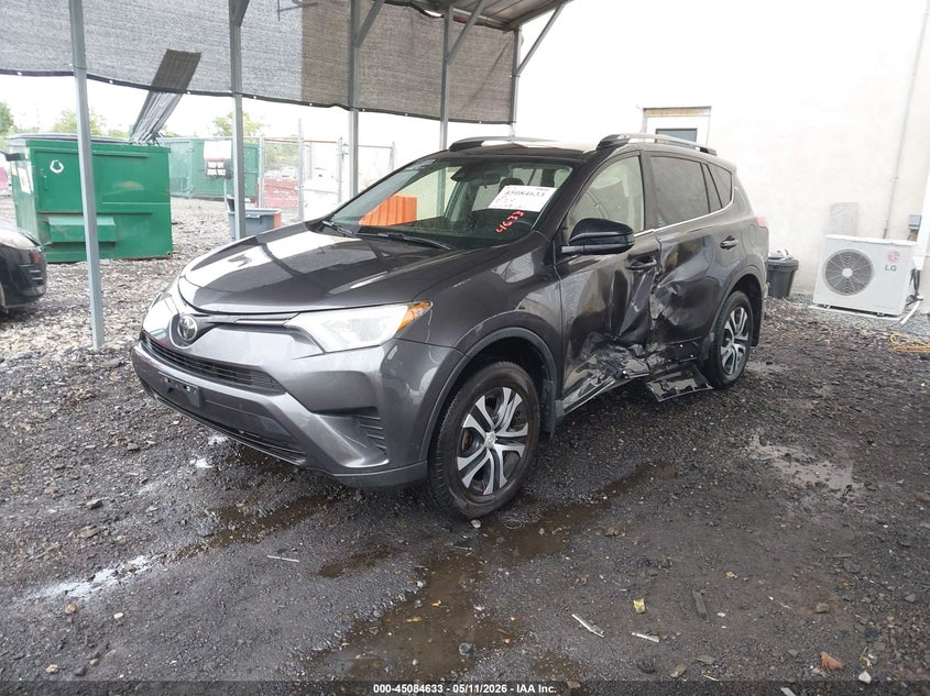 JTMBFREV1JJ223630 2018 TOYOTA RAV4 LE photo 1