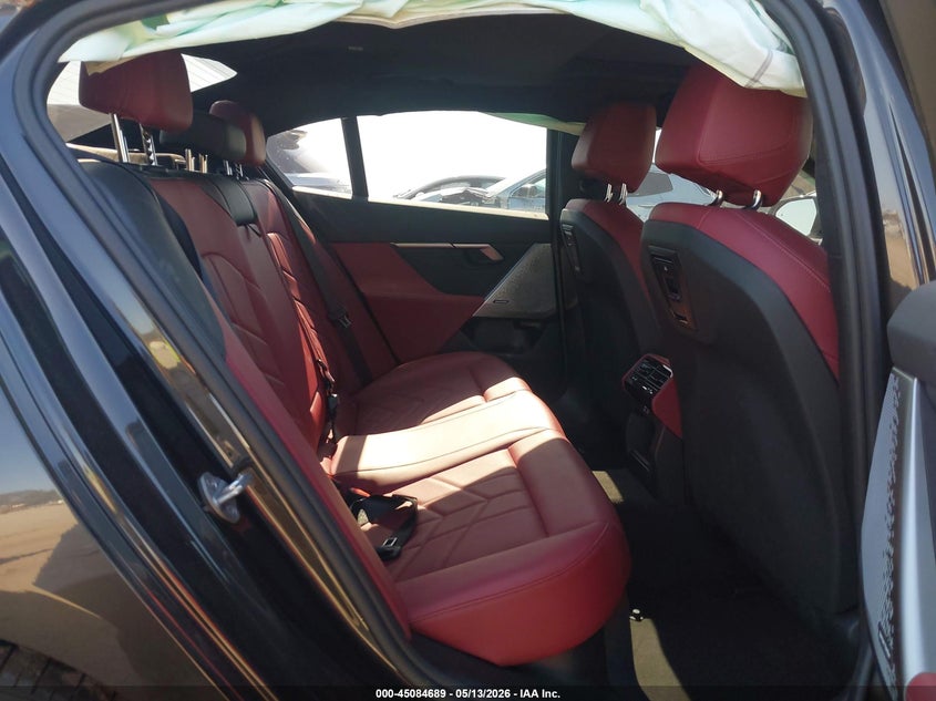 2024 BMW I5 auction photo 8