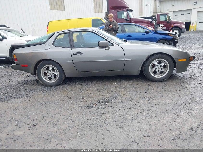 1986 Porsche 944 VIN: WP0AA0941GN457940 Lot: 45084733