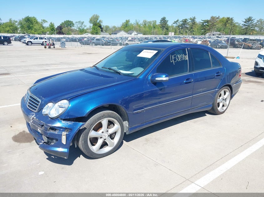 2005 Mercedes-Benz C 230 Kompressor Sport WDBRF40J55A757675 photo 1