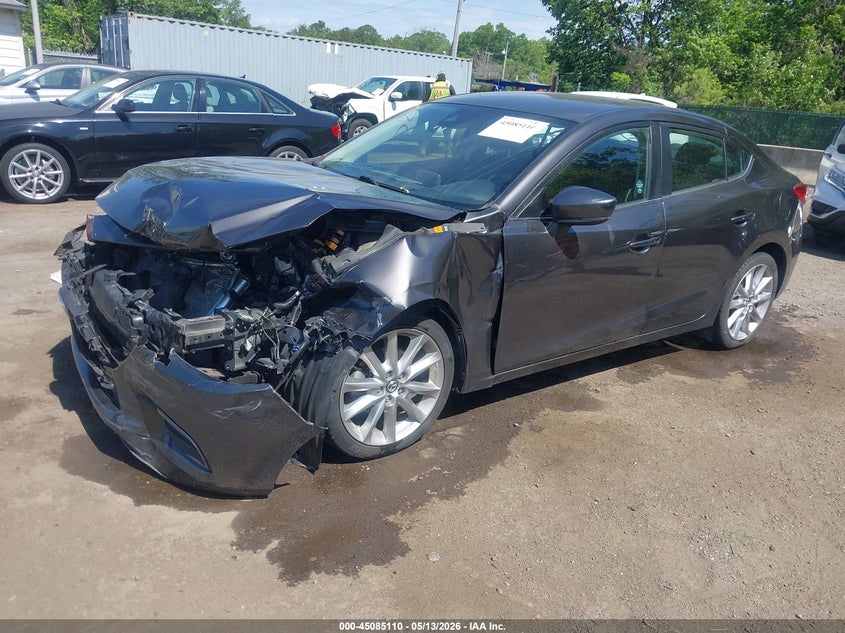 Vin: 3mzbn1v77hm112824, lot: 45582673, mazda mazda3 touring 20172