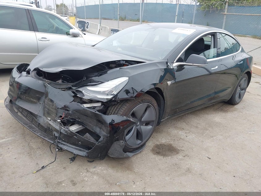 Vin: 5yj3e1eb1kf364527, lot: 45582741, tesla model 3 long range/performance 20192